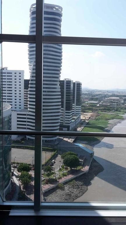 Torre Bellini Apartment กวายากิล ภายนอก รูปภาพ